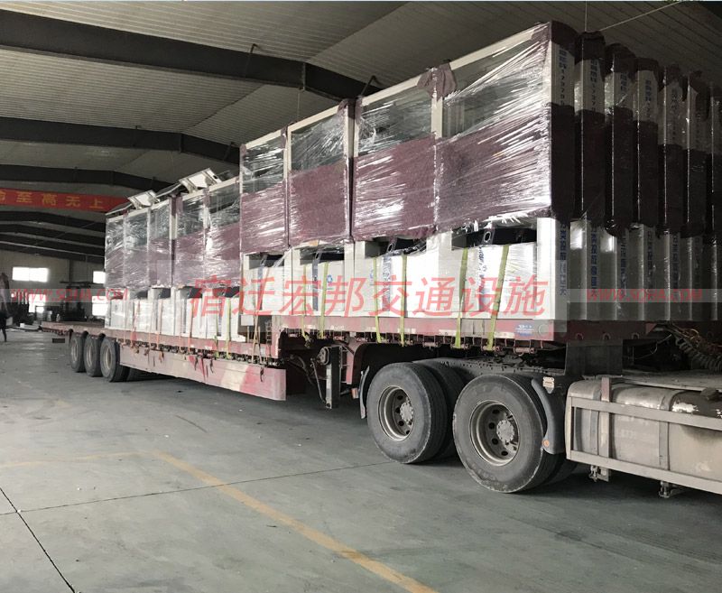 浙江太陽能廣告垃圾箱發貨案例