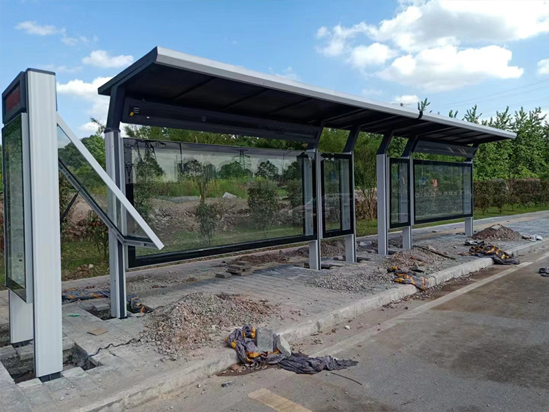 公交站臺現場安裝案例